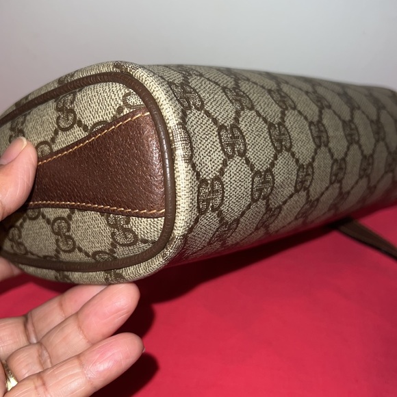 Gucci Monogram Sherry Line Sling or crossbody bag - Picture 14 of 16